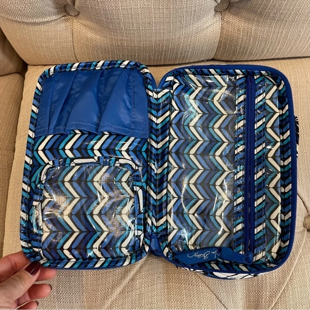 Vera Bradley Blue and Black Tools-and-brushes